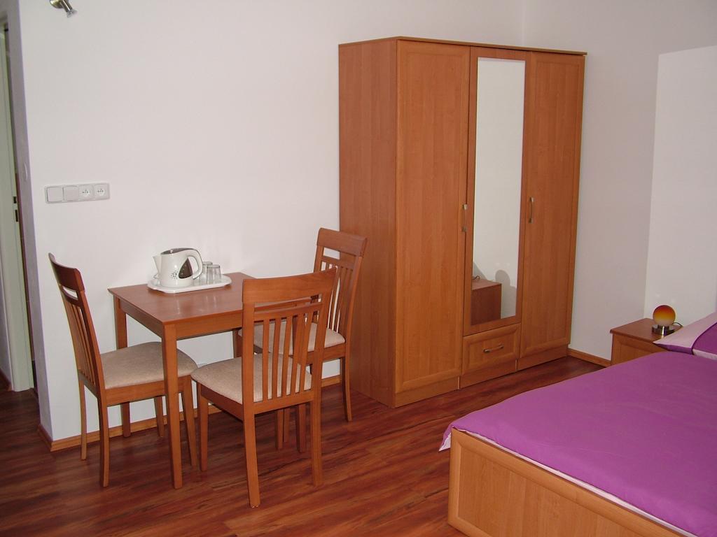 Penzion Rafael Podebrady Room photo